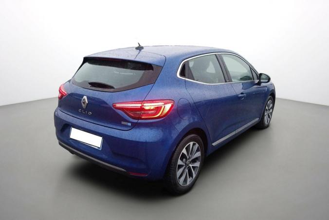 Vente en ligne Renault Clio 5 Clio E-Tech 140 au prix de 16 900 €