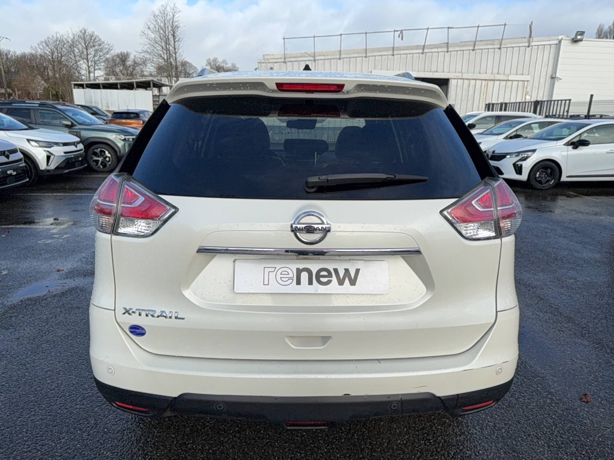 Vente en ligne Nissan X-Trail  1.6 dCi 130 7pl Xtronic au prix de 13 990 €