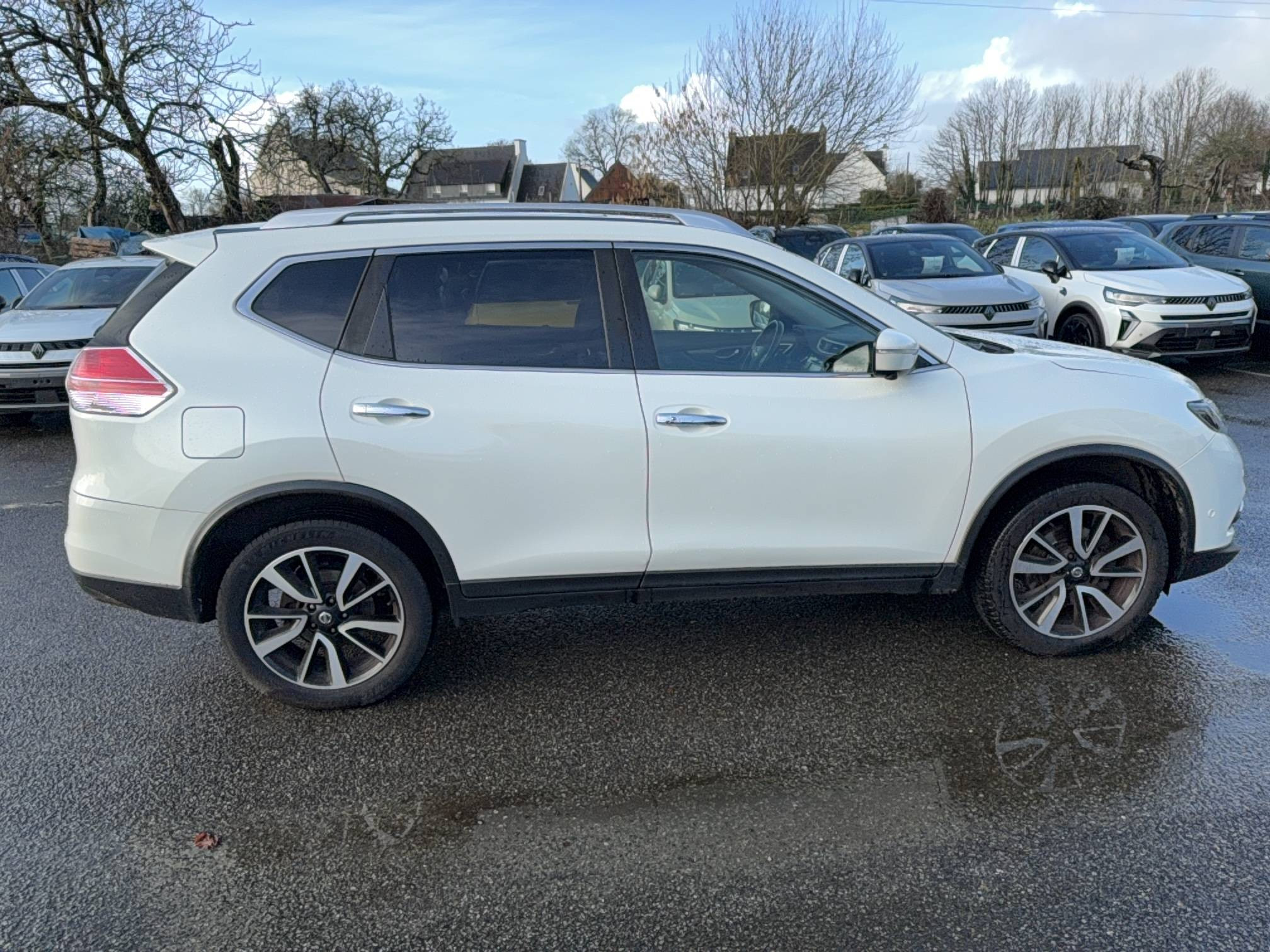 Vente en ligne Nissan X-Trail  1.6 dCi 130 7pl Xtronic au prix de 13 990 €
