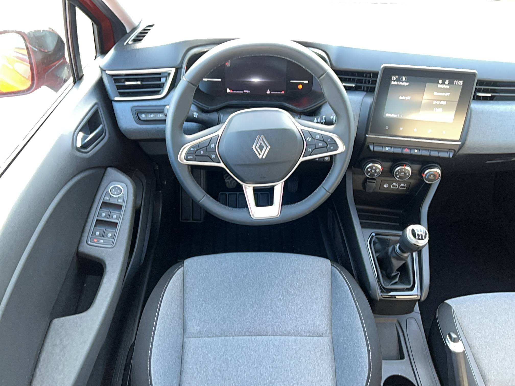 Vente en ligne Renault Clio 5 Clio SCe 65 ch au prix de 14 990 €