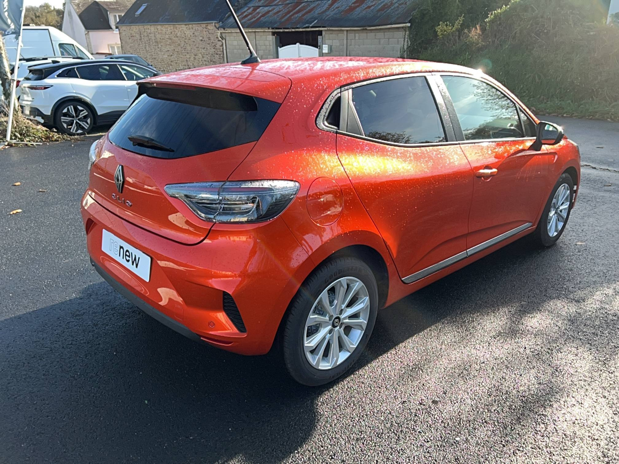 Vente en ligne Renault Clio 5 Clio SCe 65 ch au prix de 14 990 €