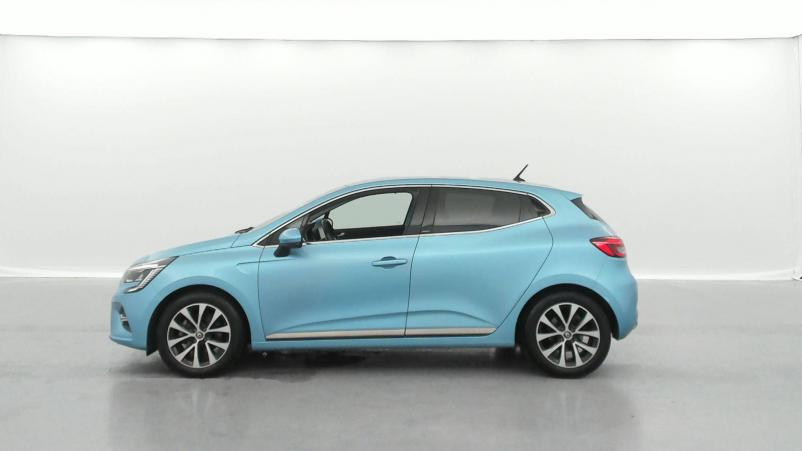 Vente en ligne Renault Clio 5 Clio E-Tech 140 au prix de 16 790 €