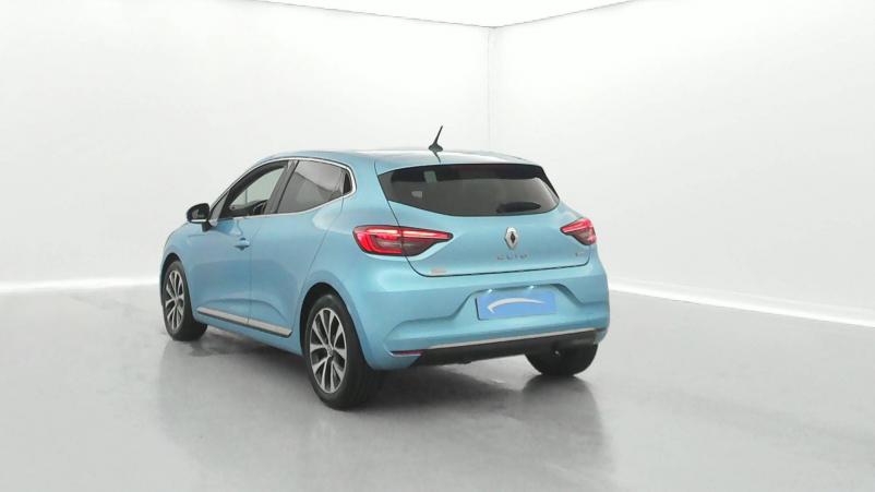 Vente en ligne Renault Clio 5 Clio E-Tech 140 au prix de 16 790 €