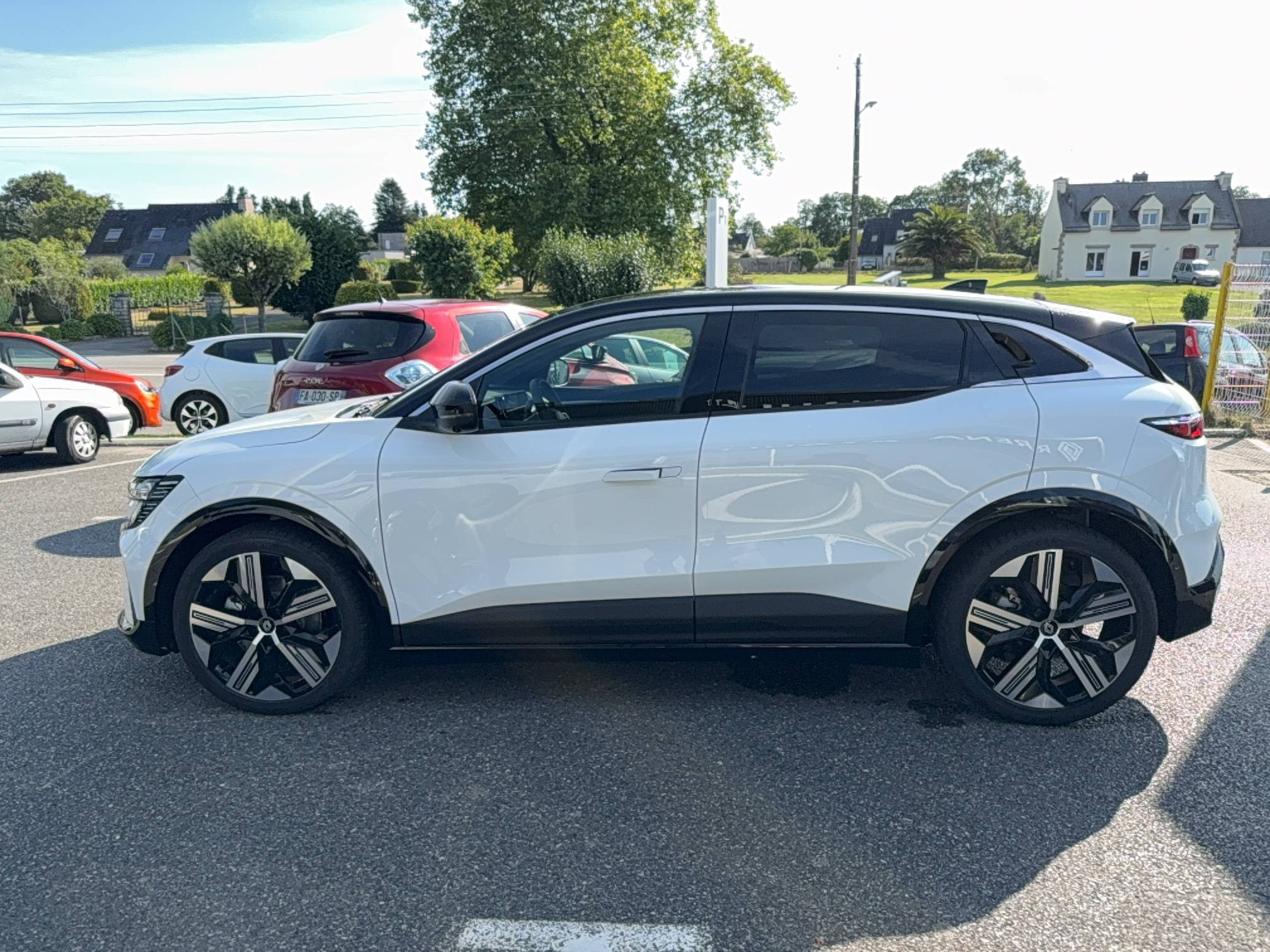 Vente en ligne Renault Megane E-Tech  220 ch autonomie confort GSR2 au prix de 45 700 €