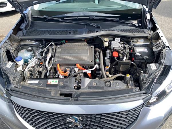 Vente en ligne Peugeot E-2008  136 ch au prix de 14 990 €