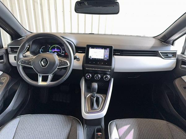 Vente en ligne Renault Clio 5 Clio E-Tech full hybrid 145 au prix de 20 790 €