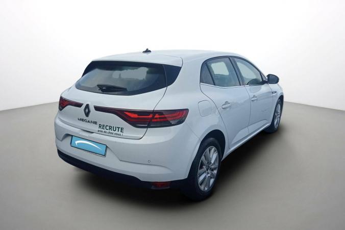 Vente en ligne Renault Megane 4 Mégane IV Berline Blue dCi 115 au prix de 15 990 €