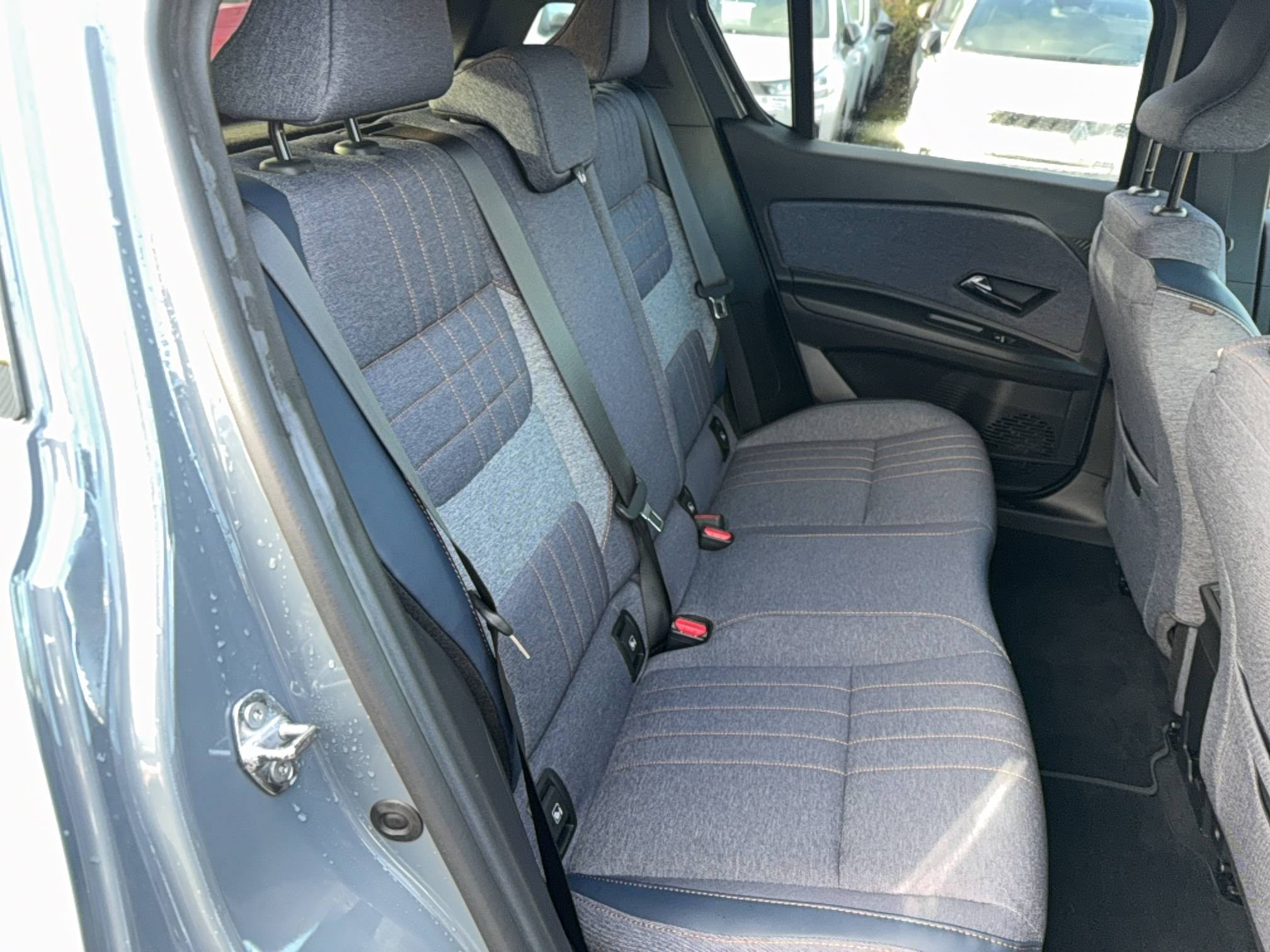 Vente en ligne Renault R4 E-Tech  150 ch autonomie confort au prix de 37 390 €