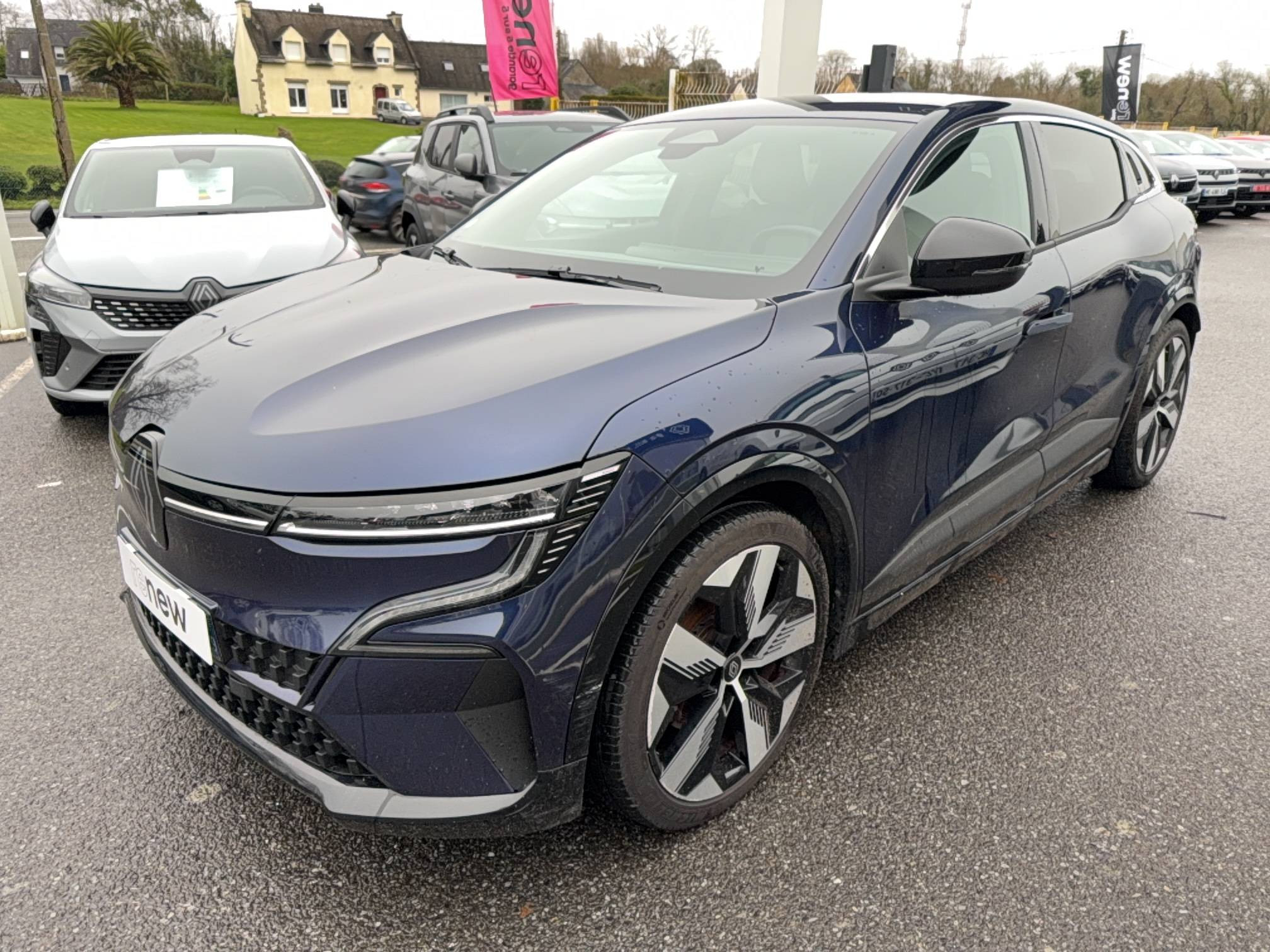 Renault Megane E-Tech  EV60 220 ch super charge occasion de 2023 en vente à Concarneau