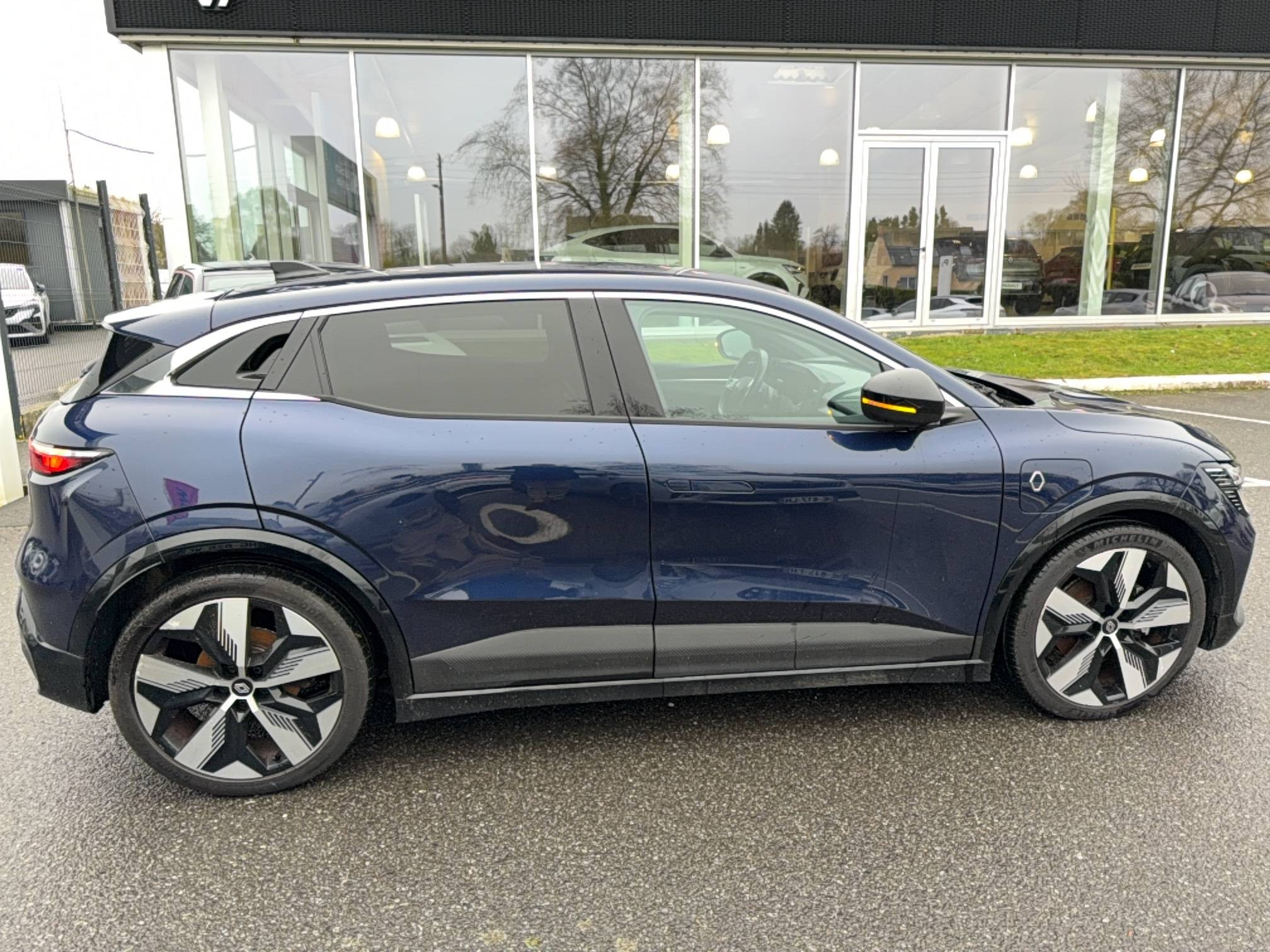 Vente en ligne Renault Megane E-Tech  EV60 220 ch super charge au prix de 24 547 €