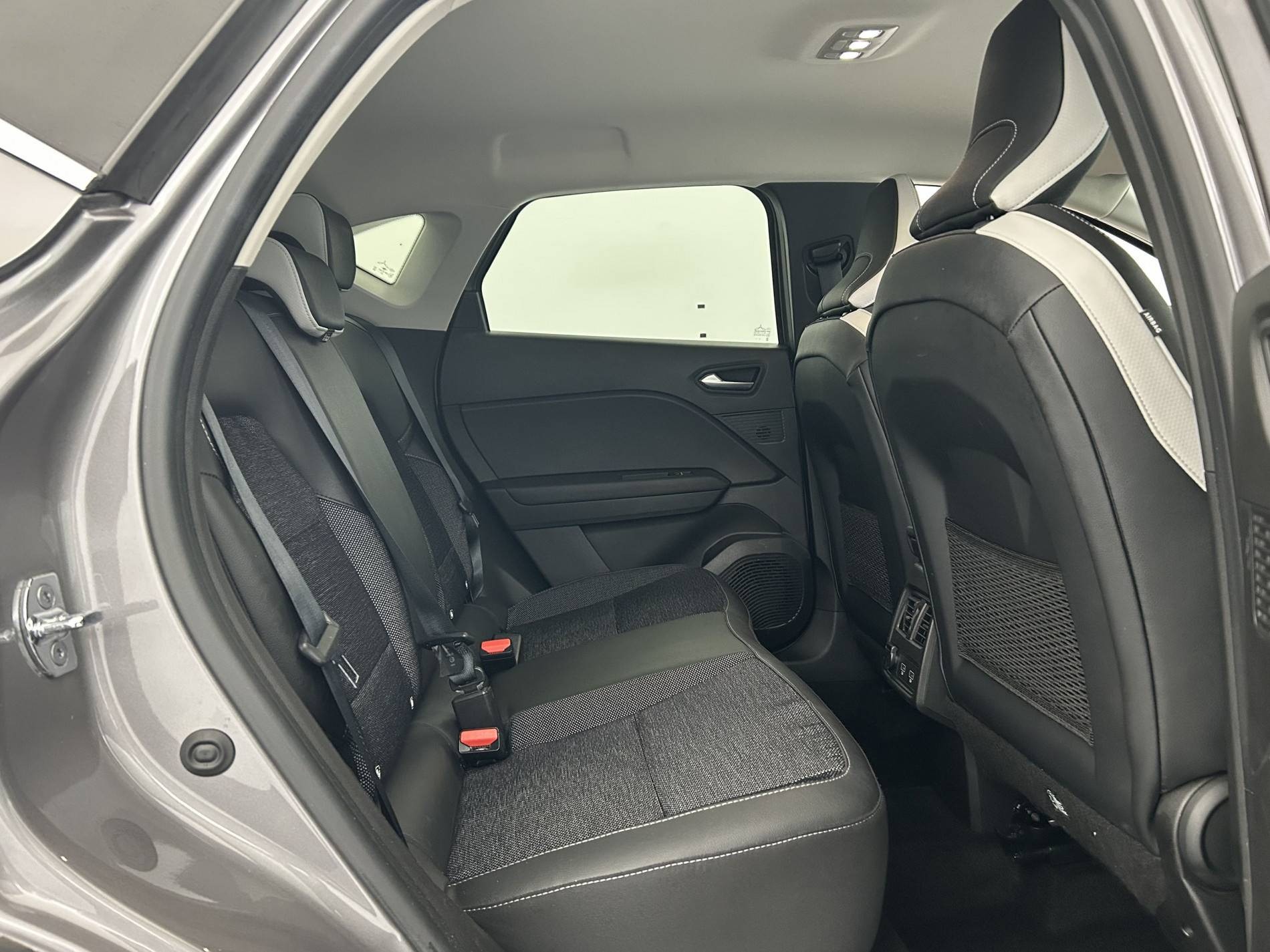 Vente en ligne Renault Captur  E-Tech full hybrid 145 au prix de 20 840 €