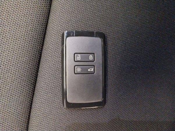 Vente en ligne Renault Symbioz  E-Tech full hybrid 145 au prix de 39 400 €