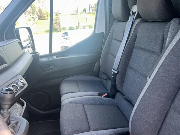 Vente en ligne Renault Master MASTER FGN TRAC 3T5 L2H2 BLUE DCI 150 au prix de 37 500 €
