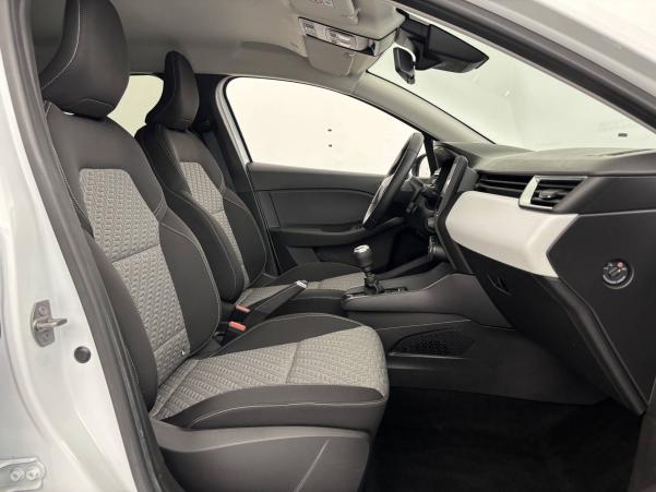 Vente en ligne Renault Clio 5 Clio TCe 90 au prix de 15 390 €