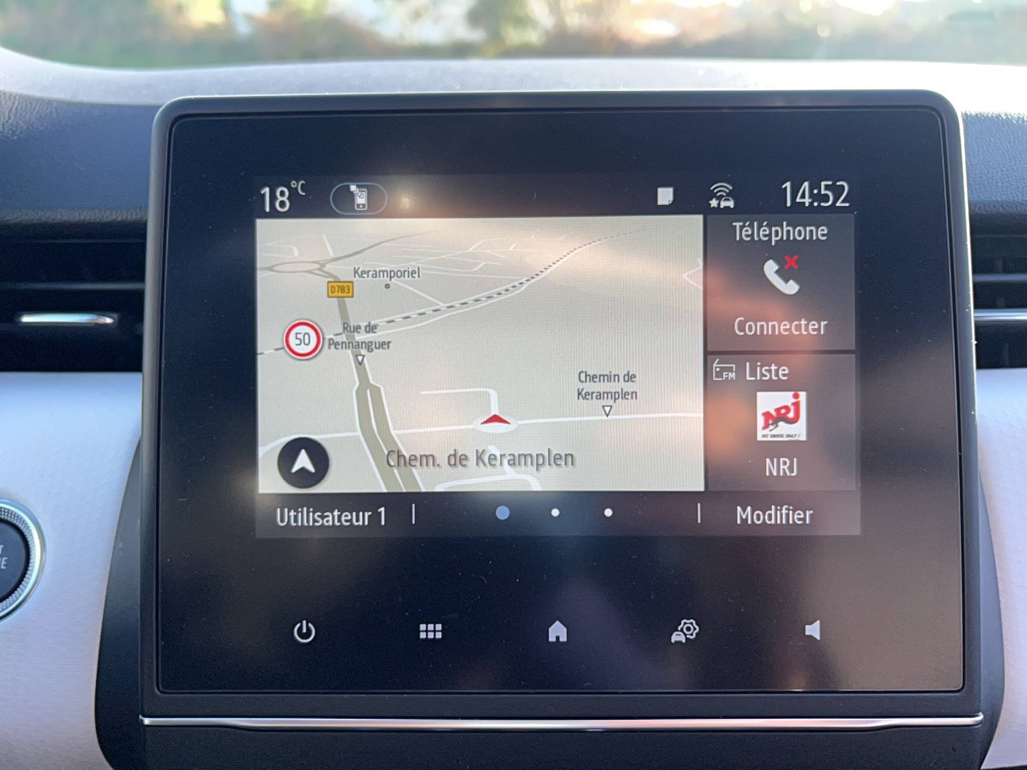 Vente en ligne Renault Clio 5 Clio E-Tech full hybrid 145 au prix de 20 490 €