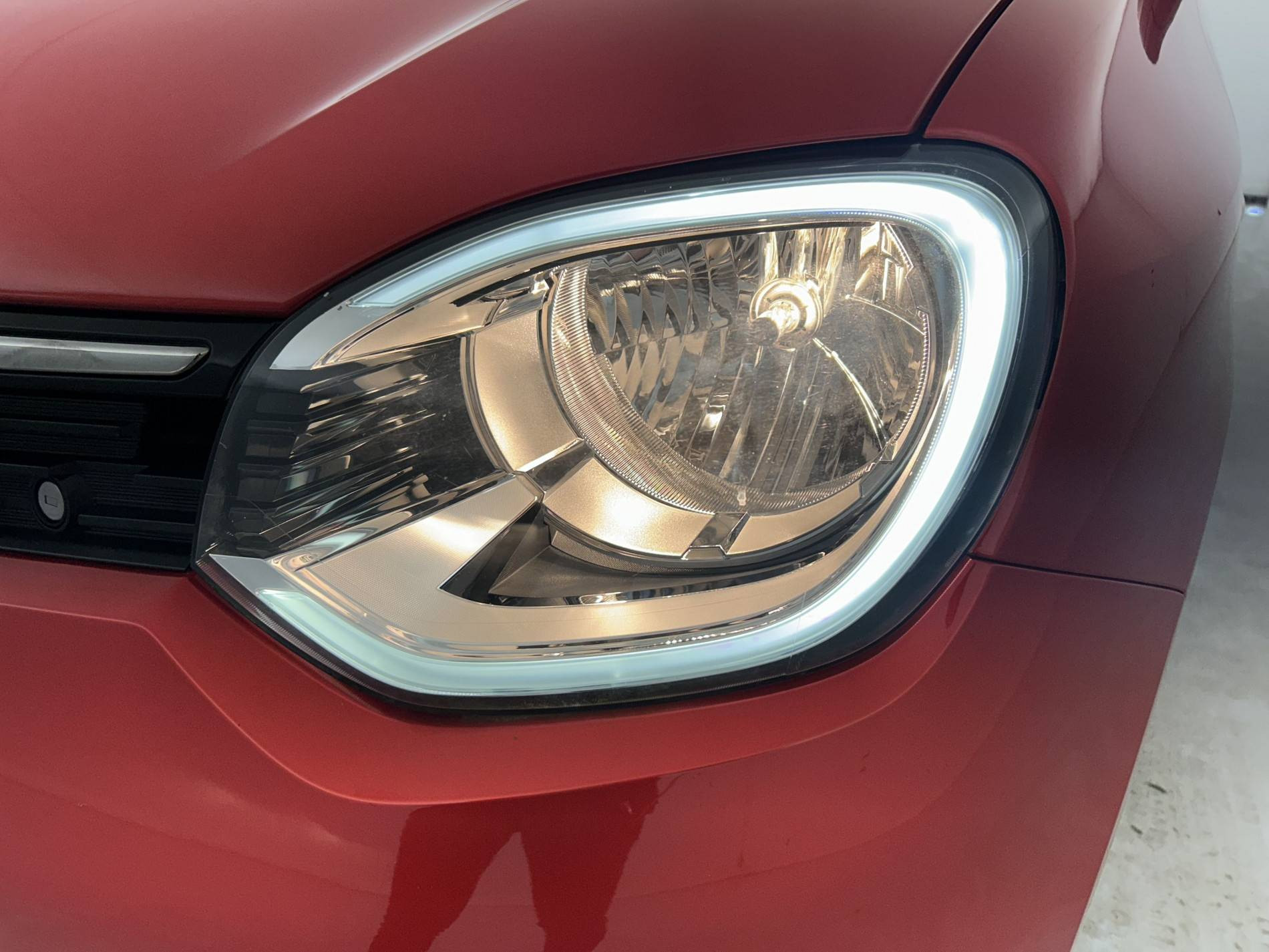 Vente en ligne Renault Twingo Electrique Twingo III E-Tech au prix de 13 490 €