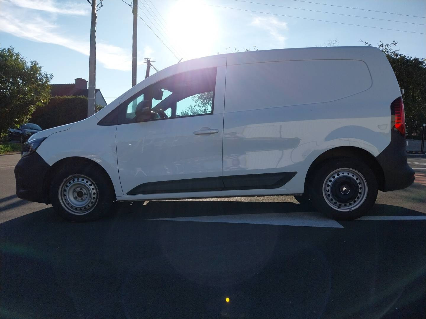 Vente en ligne Renault Kangoo Van  BLUE DCI 115 EDC au prix de 18 990 €
