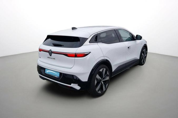 Vente en ligne Renault Megane E-Tech  EV60 220 ch super charge au prix de 23 990 €