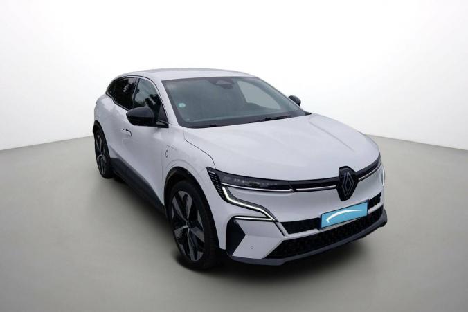 Vente en ligne Renault Megane E-Tech  EV60 220 ch super charge au prix de 23 990 €