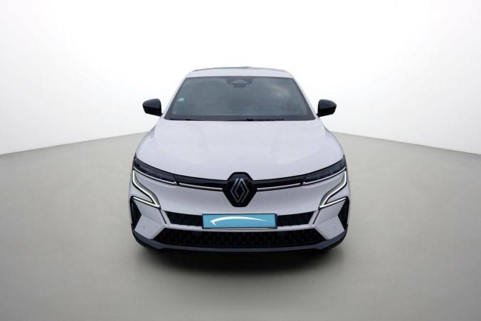 Vente en ligne Renault Megane E-Tech  EV60 220 ch super charge au prix de 23 990 €