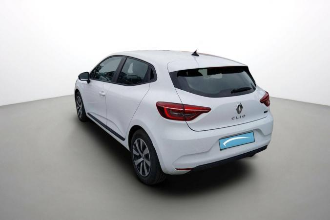 Vente en ligne Renault Clio 5 Clio E-Tech full hybrid 145 au prix de 18 790 €