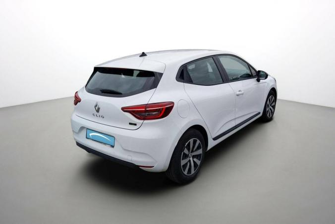 Vente en ligne Renault Clio 5 Clio E-Tech full hybrid 145 au prix de 18 790 €