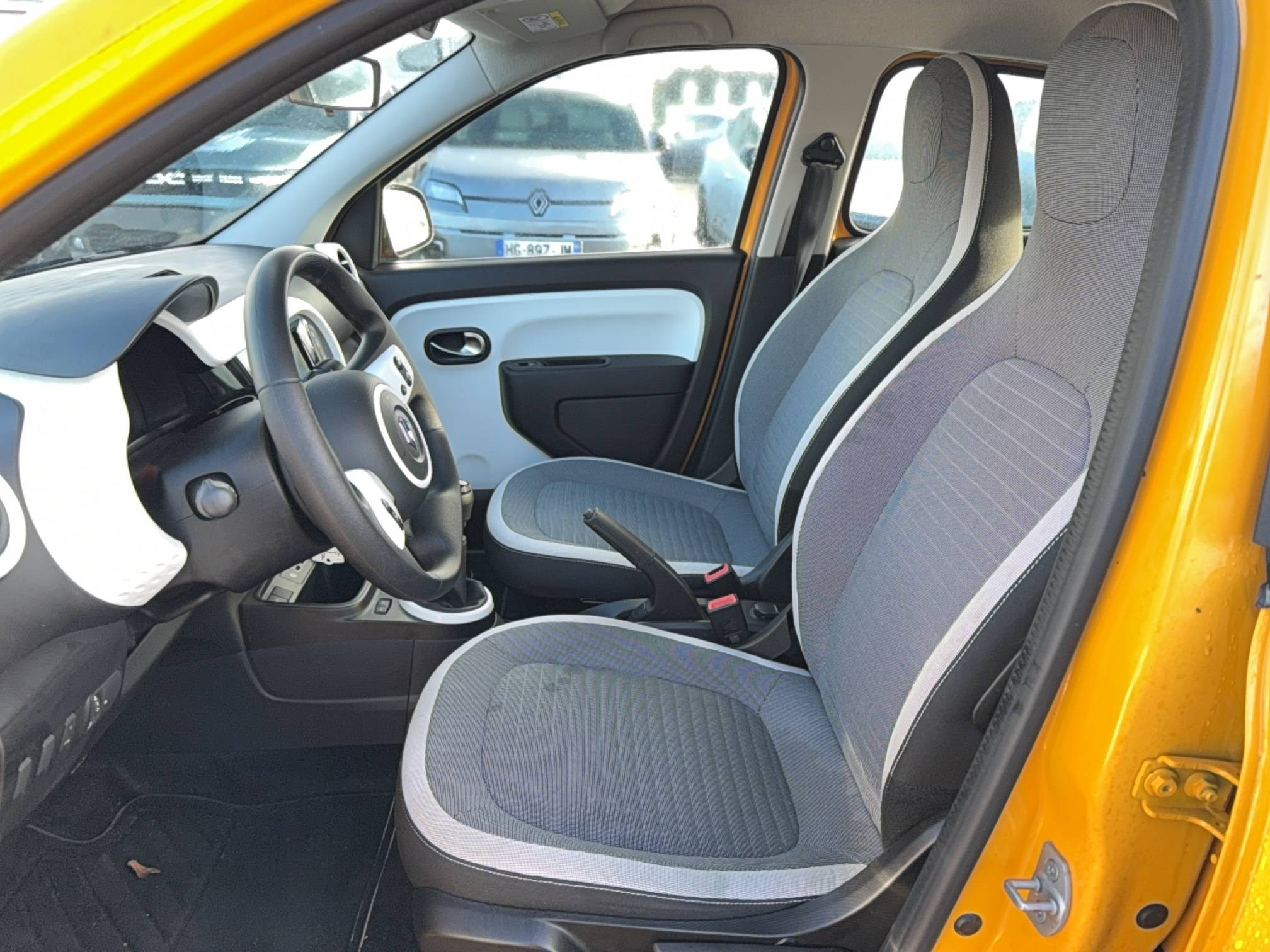 Vente en ligne Renault Twingo 3  SCe 65 au prix de 13 990 €