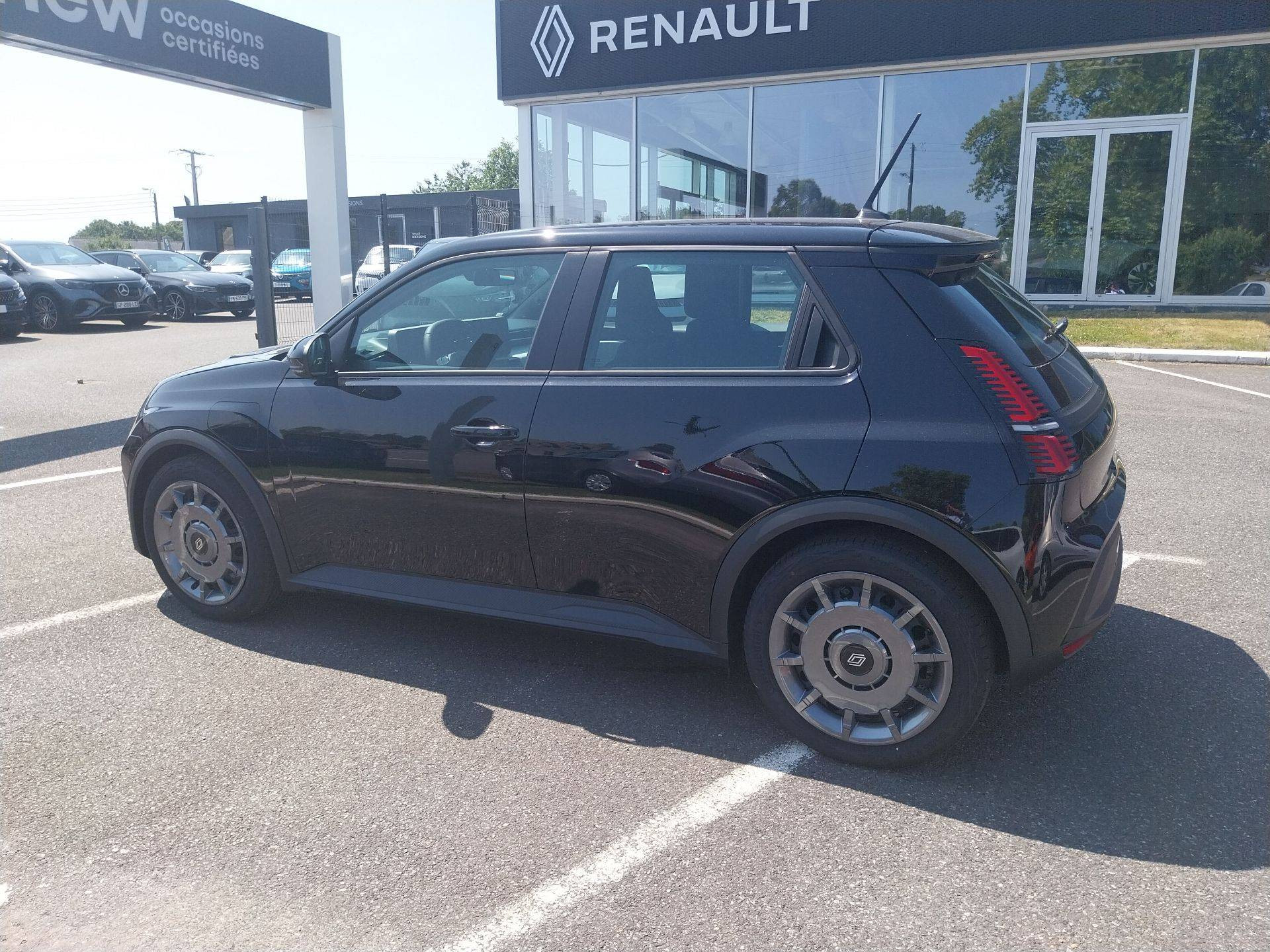 Vente en ligne Renault R5 E-Tech  120 ch autonomie urbaine au prix de 28 640 €