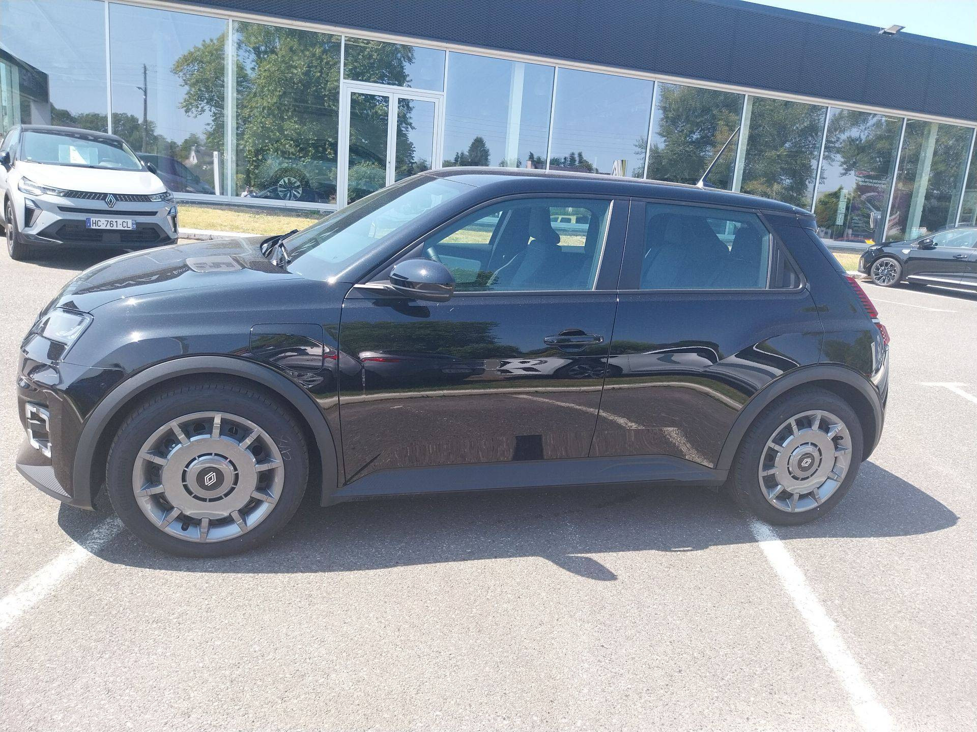 Vente en ligne Renault R5 E-Tech  120 ch autonomie urbaine au prix de 28 640 €