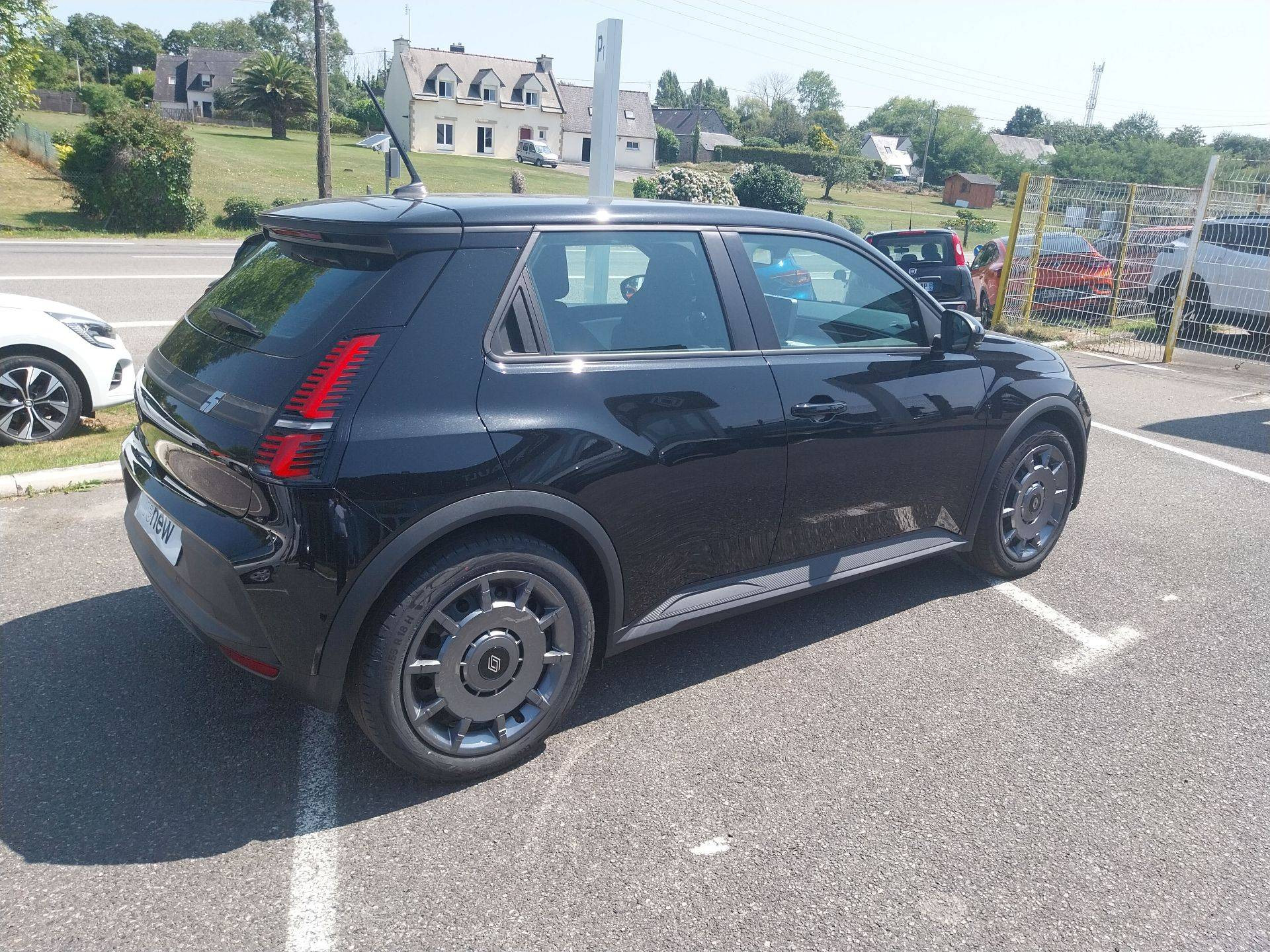 Vente en ligne Renault R5 E-Tech  120 ch autonomie urbaine au prix de 28 640 €