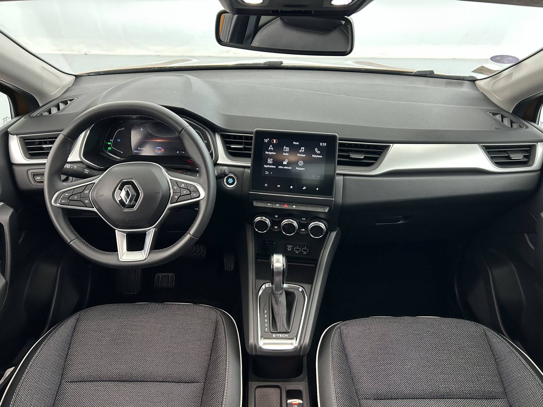 Vente en ligne Renault Captur  E-Tech 145 - 21 au prix de 18 990 €