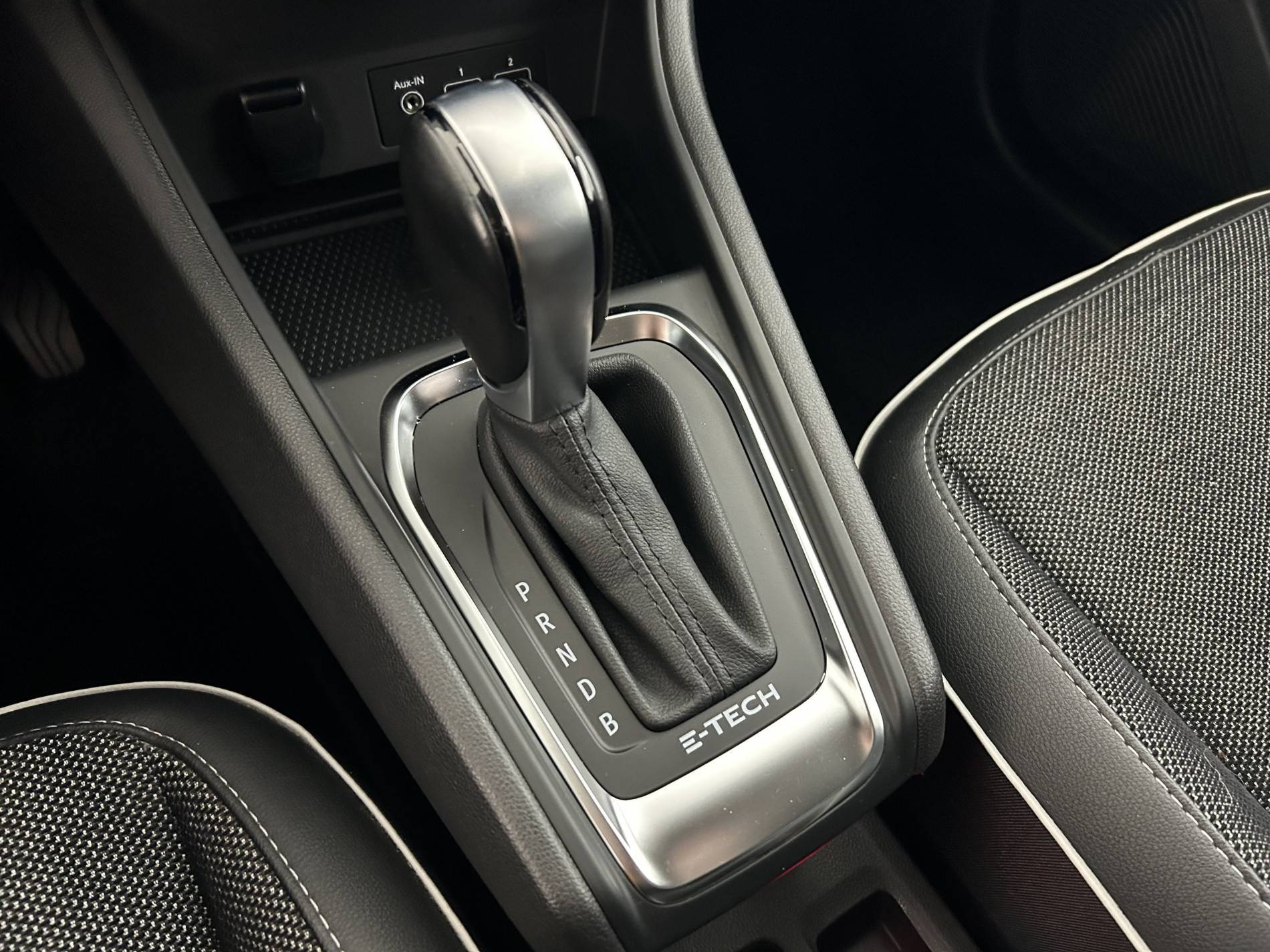 Vente en ligne Renault Captur  E-Tech 145 - 21 au prix de 18 990 €