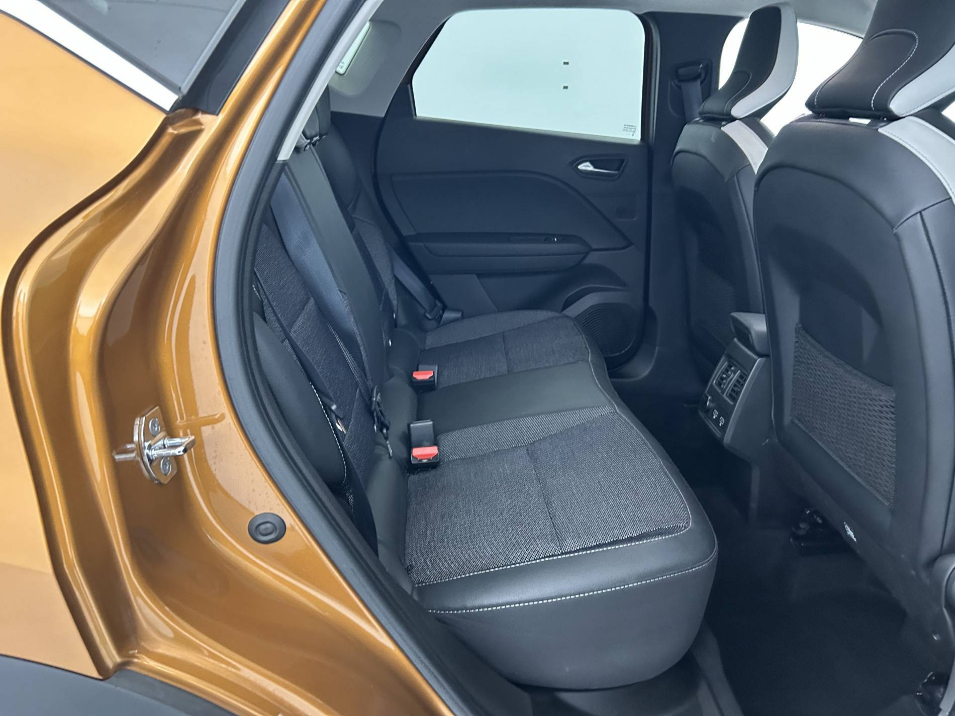 Vente en ligne Renault Captur  E-Tech 145 - 21 au prix de 18 990 €