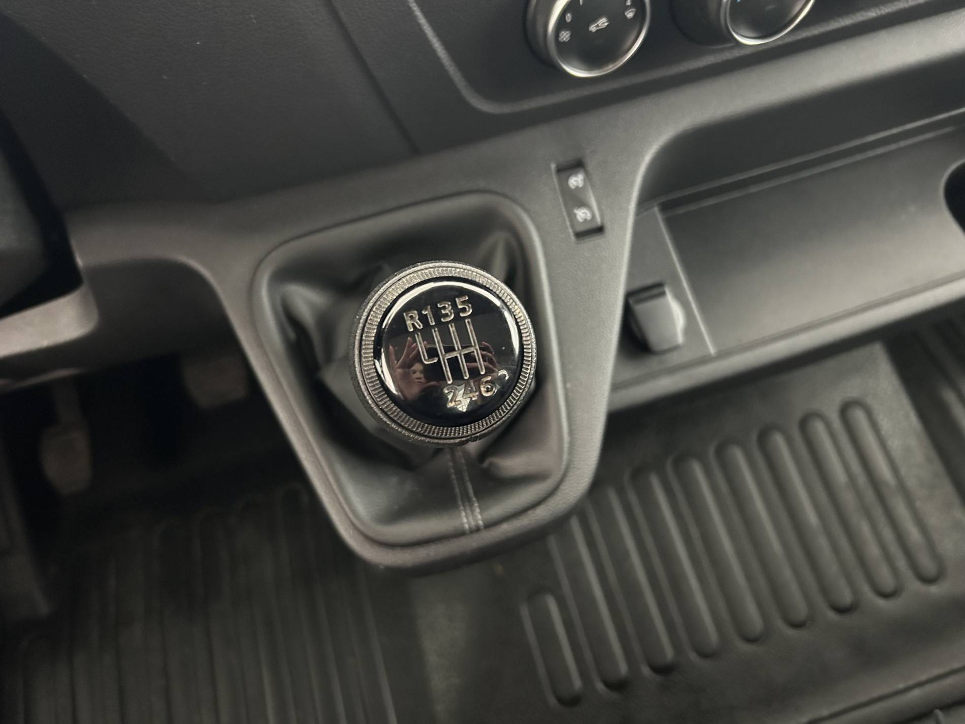 Vente en ligne Renault Master 3 Châssis Cabine MASTER CC PROP RJ3500 L2 PAFC BLUE DCI 130 EURO VI au prix de 33 990 €