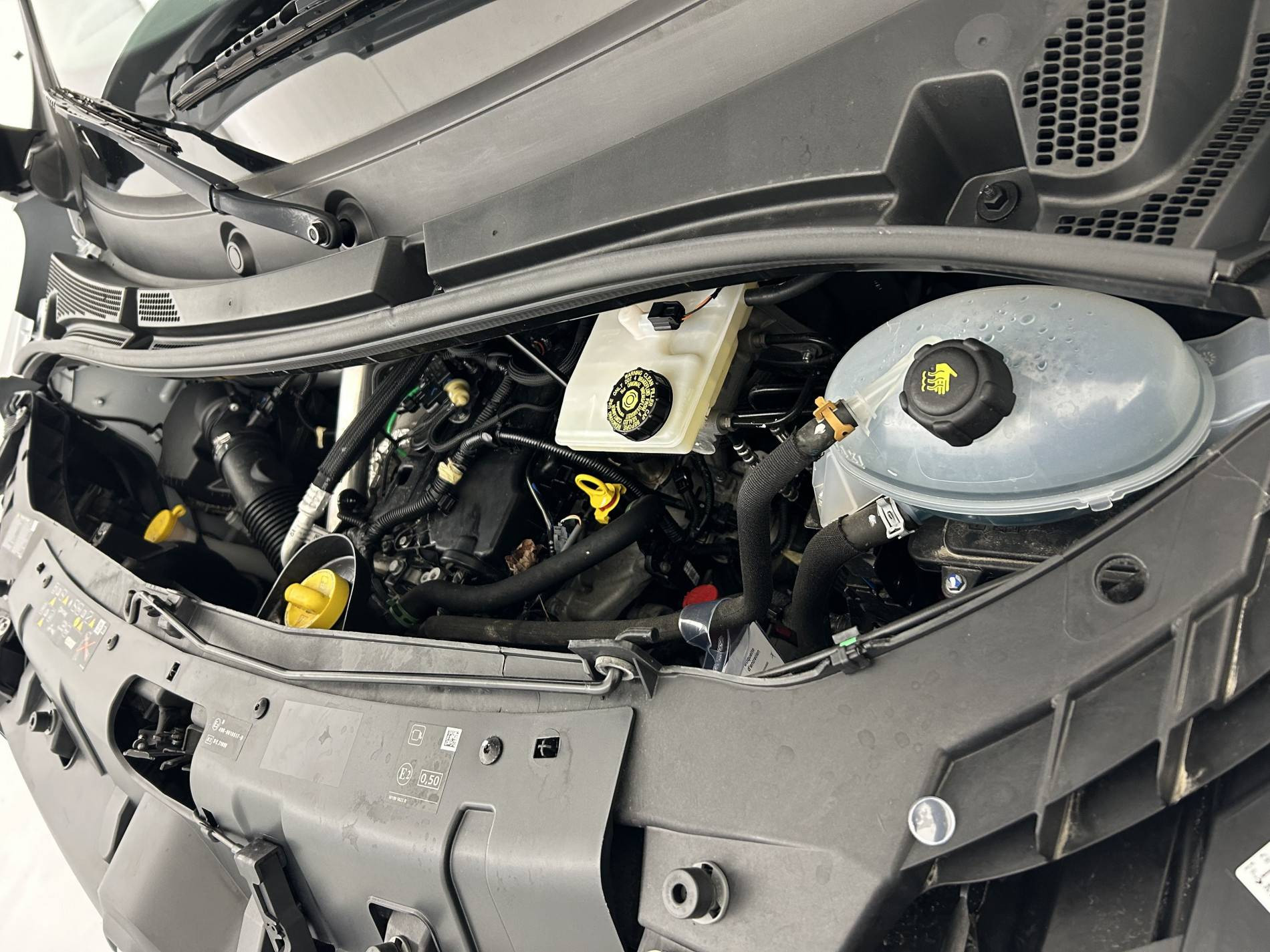 Vente en ligne Renault Master 3 Châssis Cabine MASTER CC PROP RJ3500 L2 PAFC BLUE DCI 130 EURO VI au prix de 33 990 €