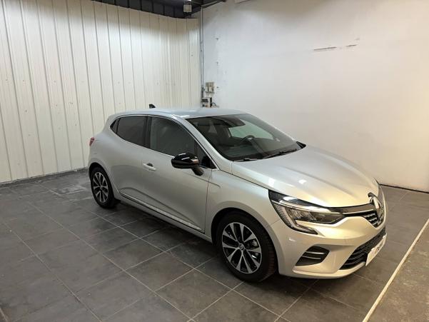 Vente en ligne Renault Clio 5 Clio E-Tech full hybrid 145 au prix de 20 790 €