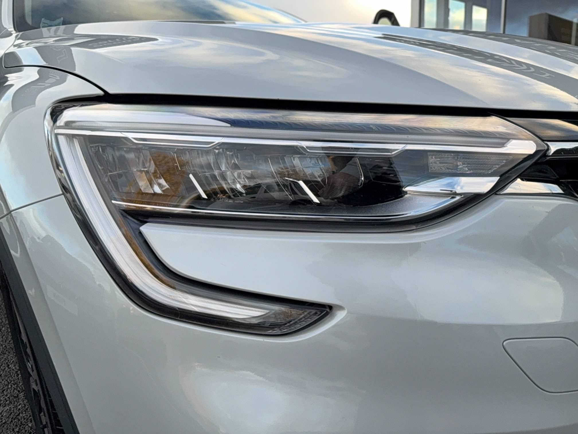 Vente en ligne Renault Arkana  mild hybrid 140 EDC FAP - 22 au prix de 18 490 €