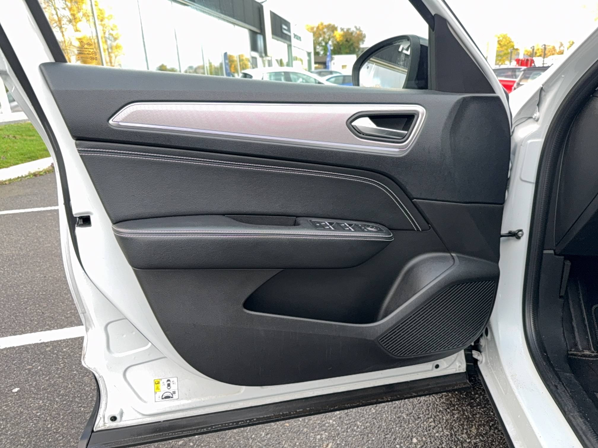 Vente en ligne Renault Arkana  mild hybrid 140 EDC FAP - 22 au prix de 18 490 €