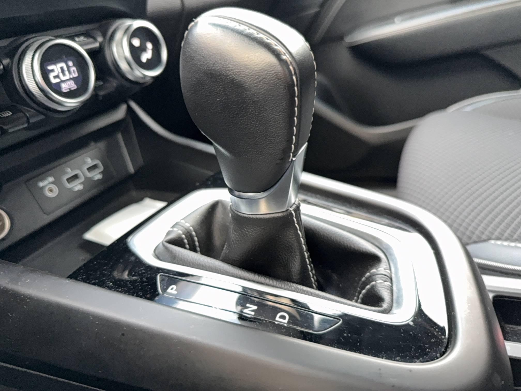 Vente en ligne Renault Arkana  mild hybrid 140 EDC FAP - 22 au prix de 18 490 €