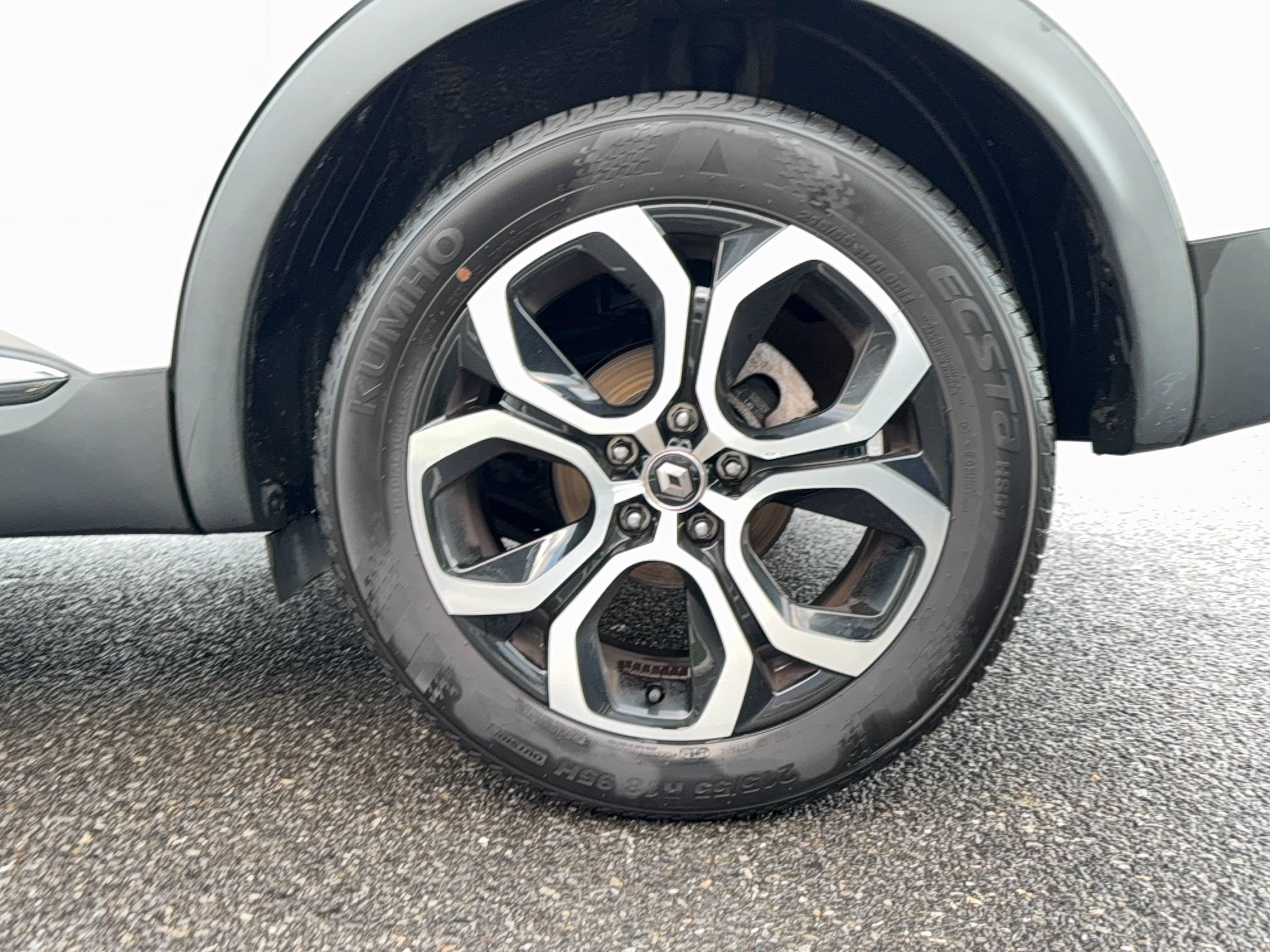 Vente en ligne Renault Arkana  mild hybrid 140 EDC FAP - 22 au prix de 18 490 €