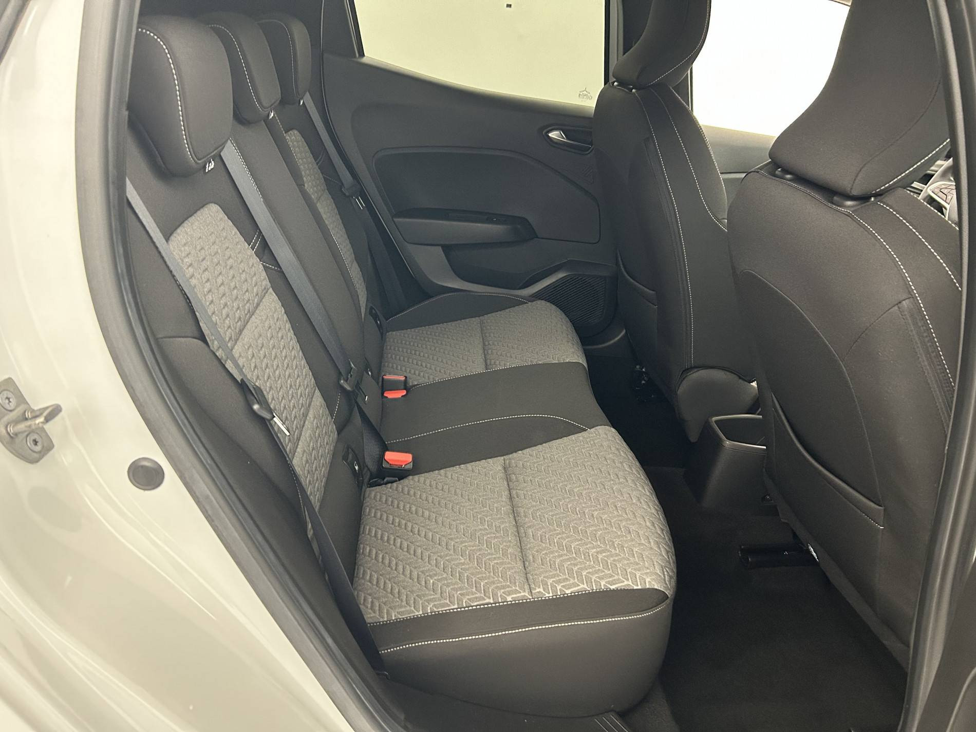 Vente en ligne Renault Clio 5 Clio SCe 65 au prix de 13 490 €