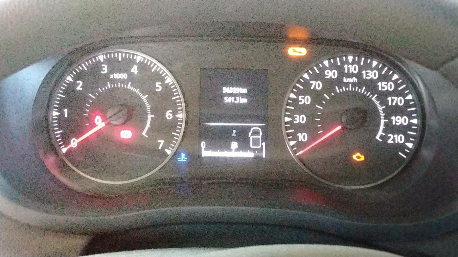 Vente en ligne Renault Master Fourgon MASTER FGN TRAC F3500 L2H2 BLUE DCI 135 au prix de 24 490 €