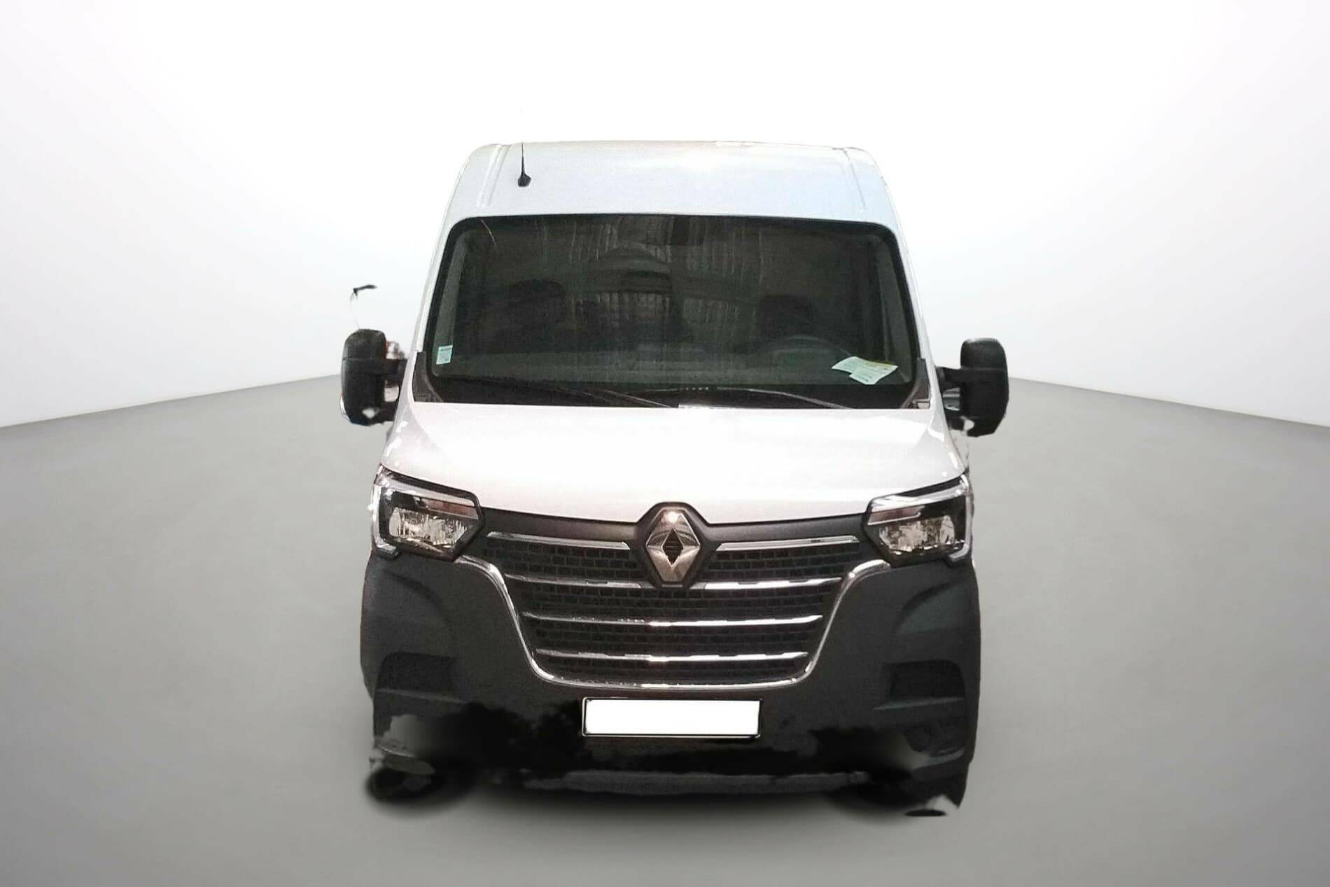 Vente en ligne Renault Master Fourgon MASTER FGN TRAC F3500 L2H2 BLUE DCI 135 au prix de 24 490 €