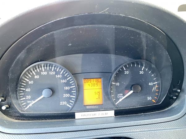Vente en ligne Mercedes Vito Fourgon VITO 113 CDI 3.0t au prix de 12 900 €