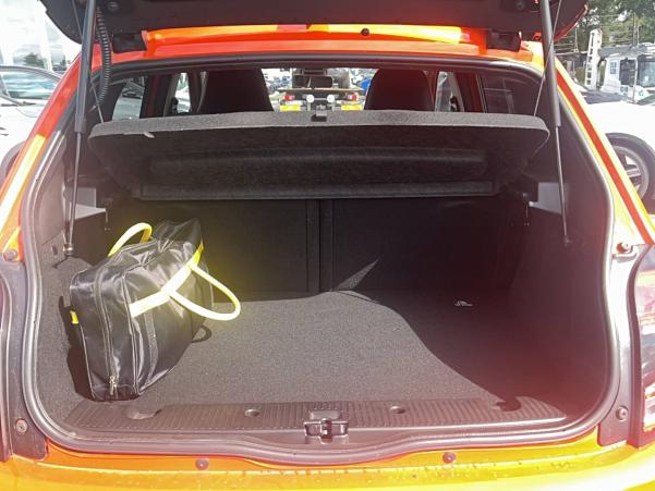 Vente en ligne Renault Twingo 3  SCe 65 - 21 au prix de 12 990 €