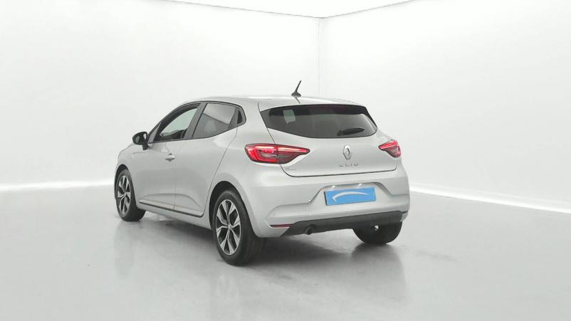 Vente en ligne Renault Clio 5 Clio TCe 90 au prix de 14 590 €