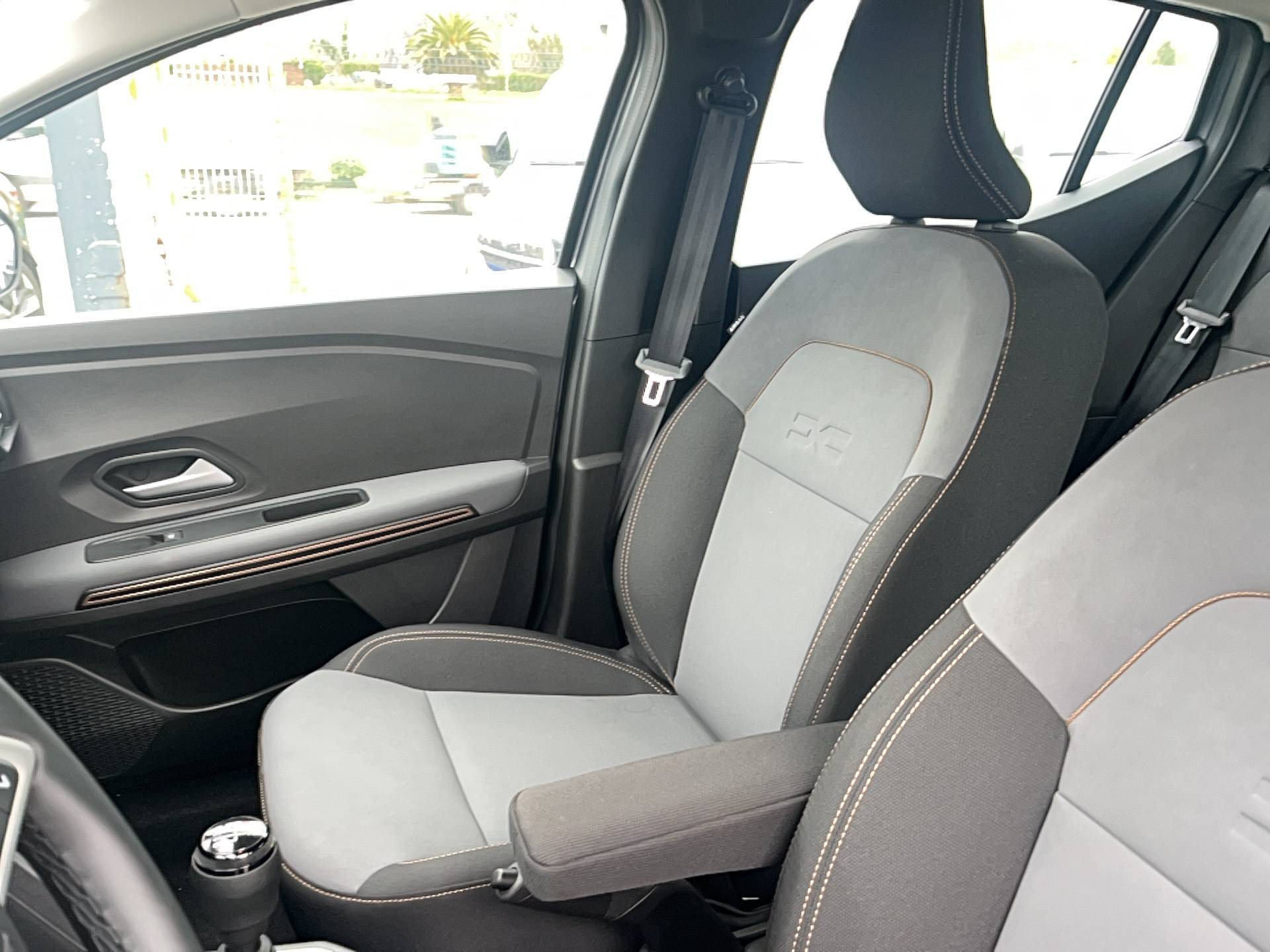 Vente en ligne Dacia Sandero  ECO-G 100 GSR2 au prix de 16 690 €