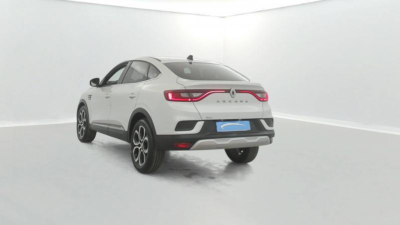 Vente en ligne Renault Arkana  TCe 140 EDC FAP - 21B au prix de 19 800 €