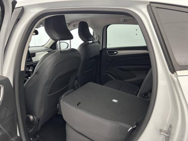 Vente en ligne Renault Arkana  TCe 140 EDC FAP - 21B au prix de 19 800 €