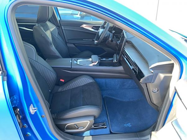 Vente en ligne Renault Rafale  E-Tech 4x4 300 au prix de 59 650 €